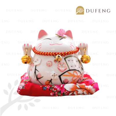 Maneki Neko Sakura