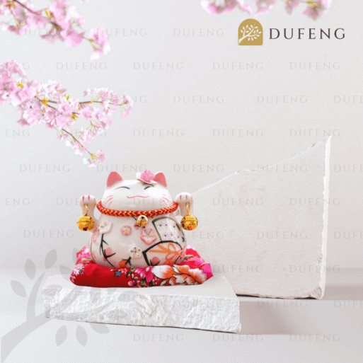 maneki neko sakura